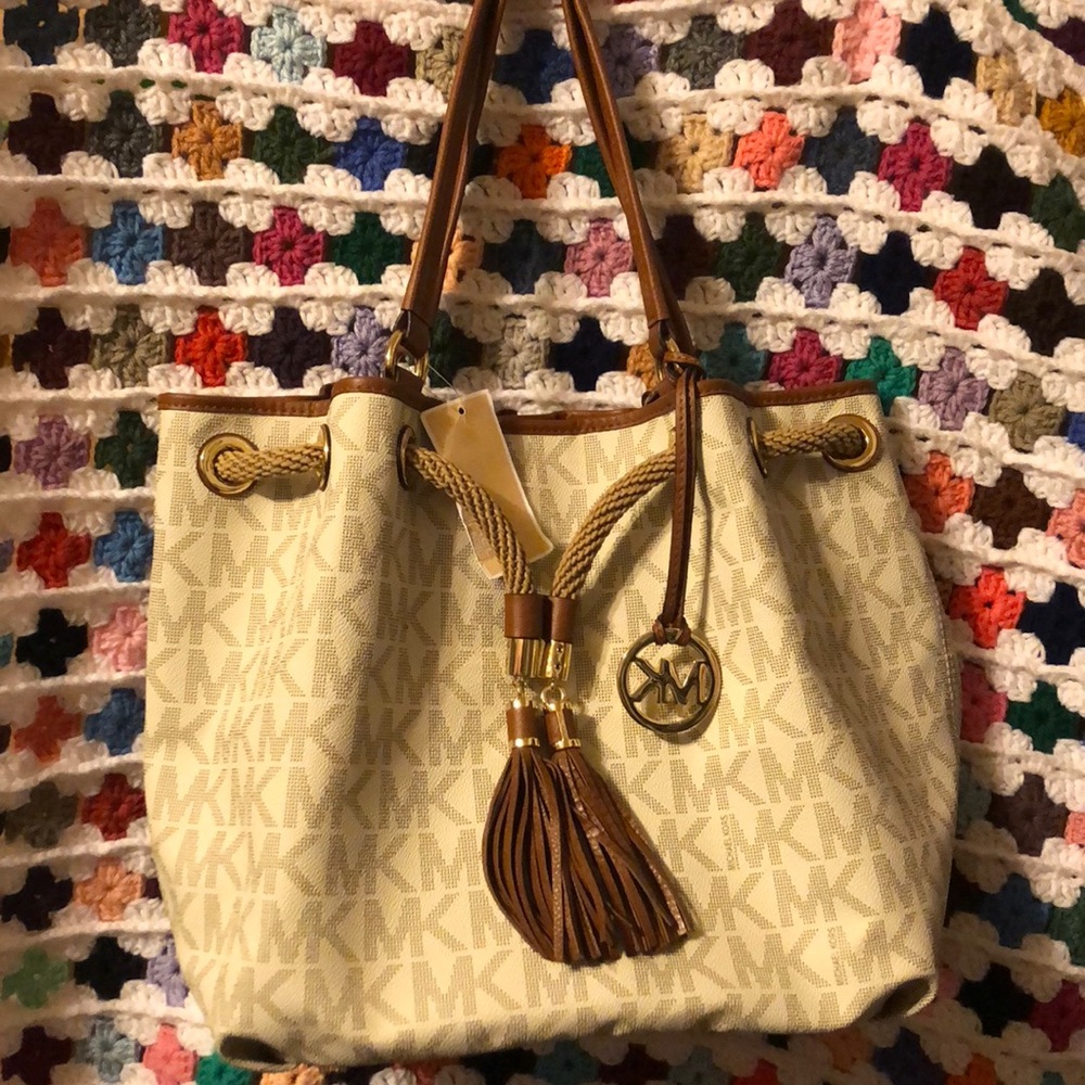 NEW Micheal Kors large tote